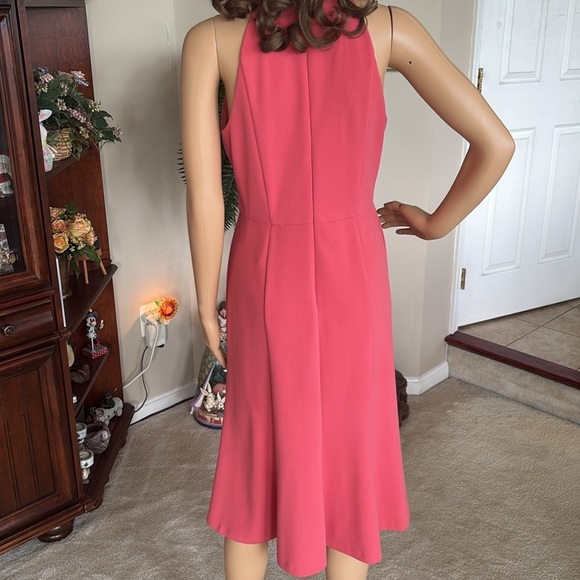 Donna Morgan Coral Tailored Midi Dress Halter Mock Neck Sleeveless Fit & Flare - Picture 9 of 16
